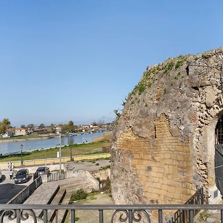 House Le Antiche Mura * Castel Volturno